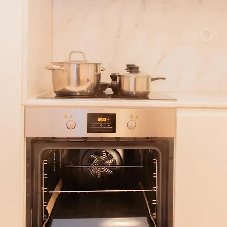 Unique And Lovely Ii *