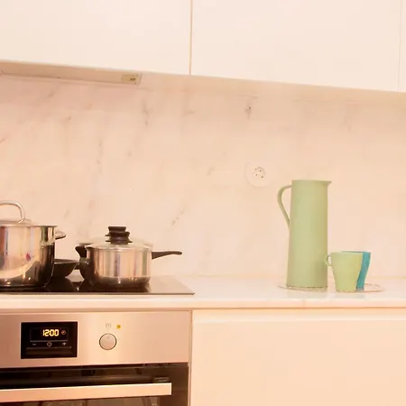 Unique And Lovely Ii *