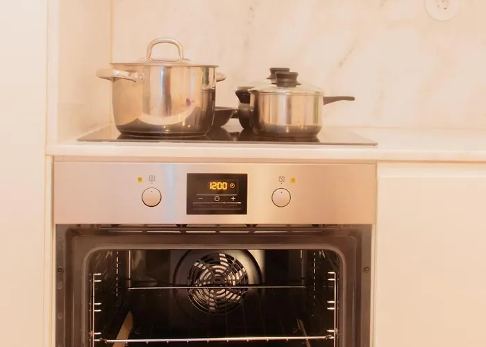 Unique And Lovely Ii *