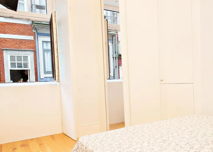 Unique And Lovely Ii