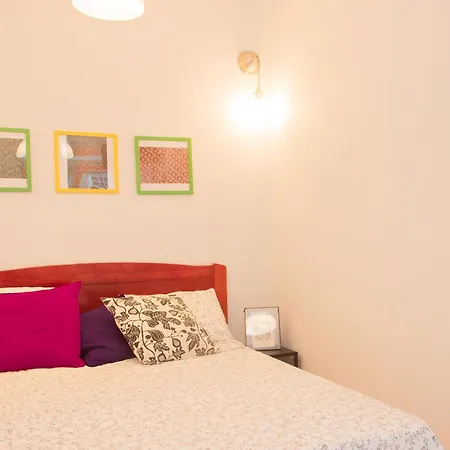 Unique And Lovely Ii *